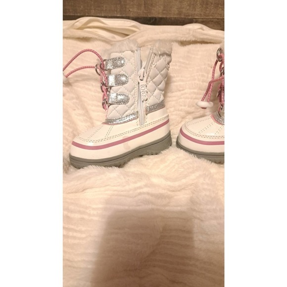 -Toddler Girls Totes Star Winter Snow Boots-Size 5 - Picture 4 of 5